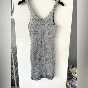 DEVIDED by H&M Dress SZ 4